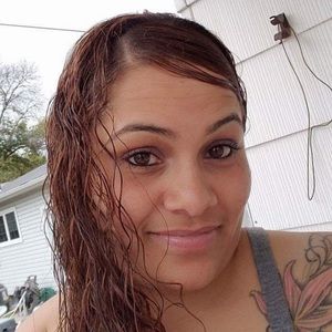 Meet your Posher, Claribeth